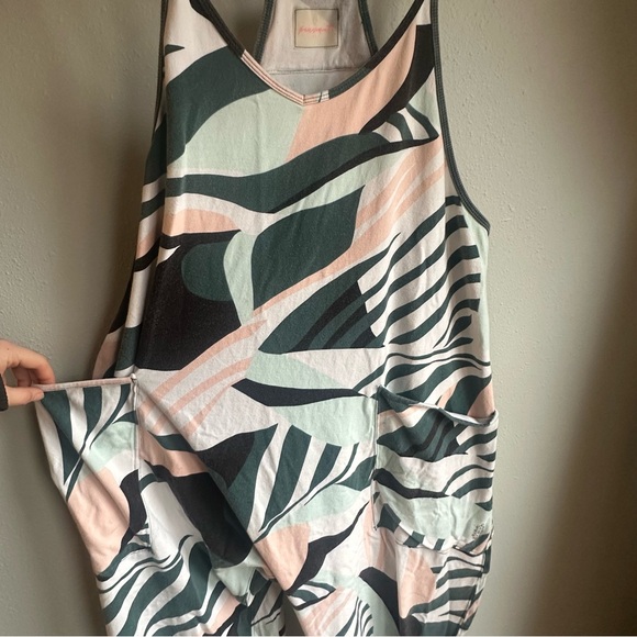 Free People Movement | Hot Shot Printed Onesie | XS - Picture 4 of 7